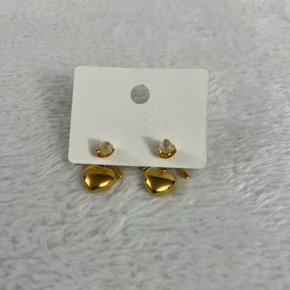 DREWLRY Gold Bow and Heart Earrings - Picture 6 of 9